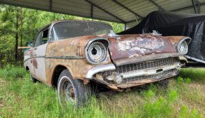 sell or salvage old rusted car